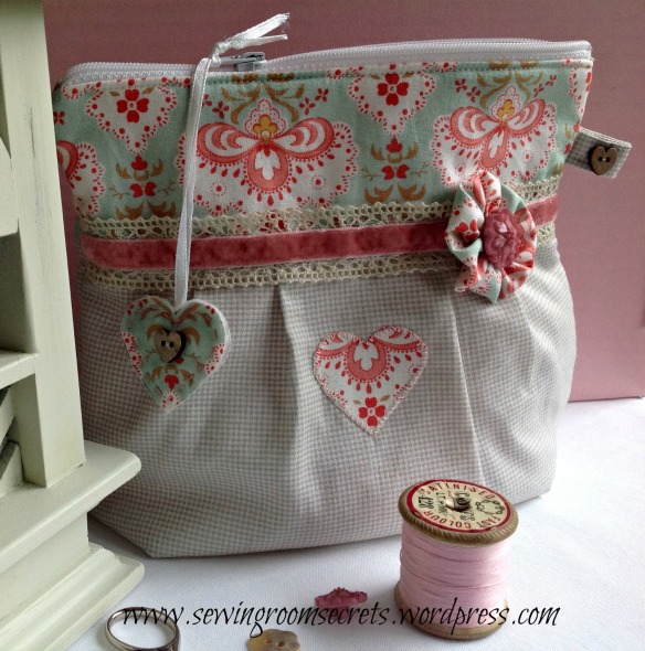 Cosmetic pouch patter npics 198